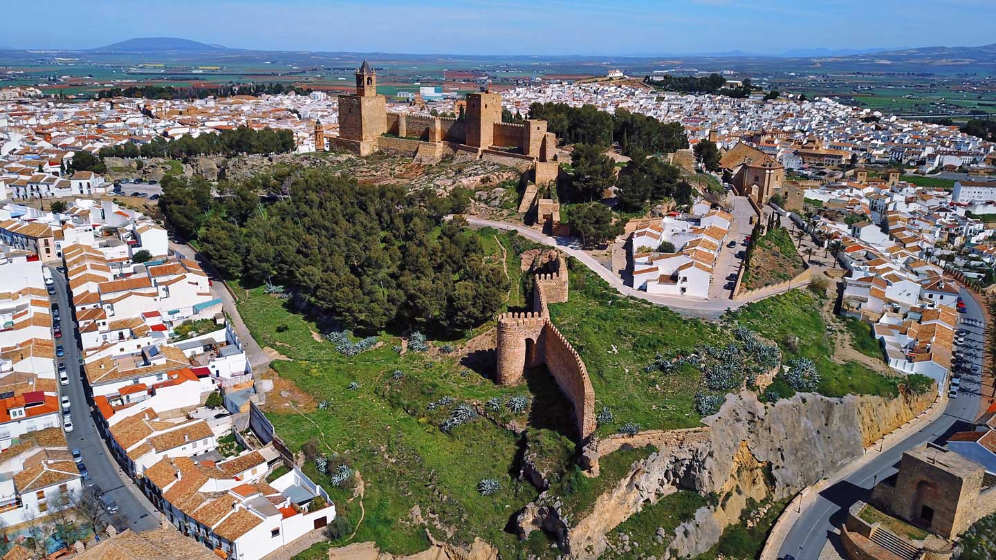 Volar en globo en verano por Andalucía con Globotur: Antequera desde el aire