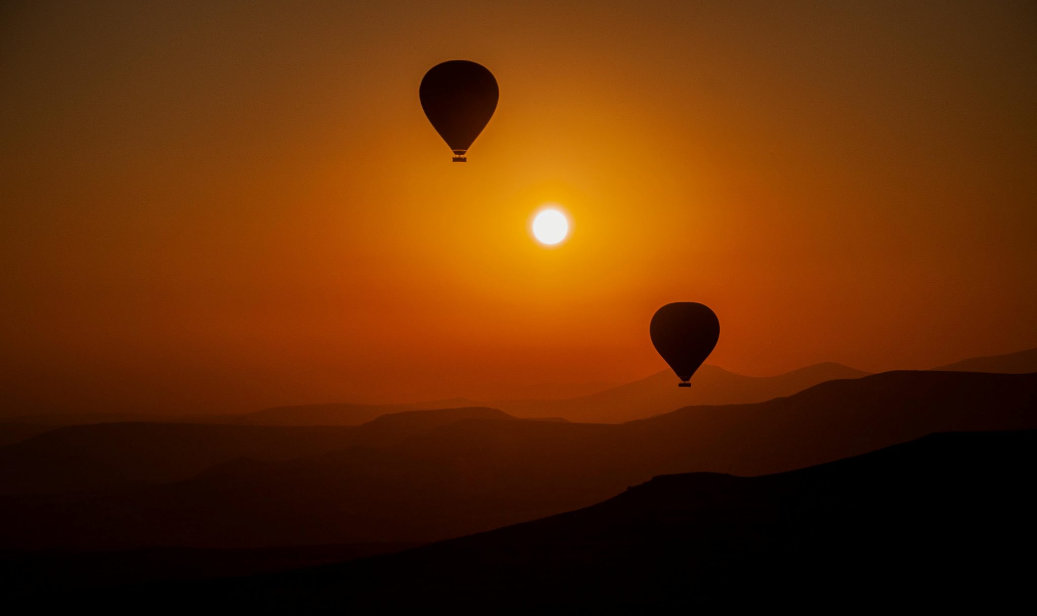 alt="Paseo en globo aerostático sobre la Sierra de Cádiz con Globotur, empresa líder con las mejores referencias en la provincia."