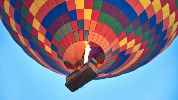 Volar en globo no da vertigo
